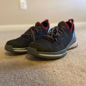 “Damian Lillard” brand basketball shoes